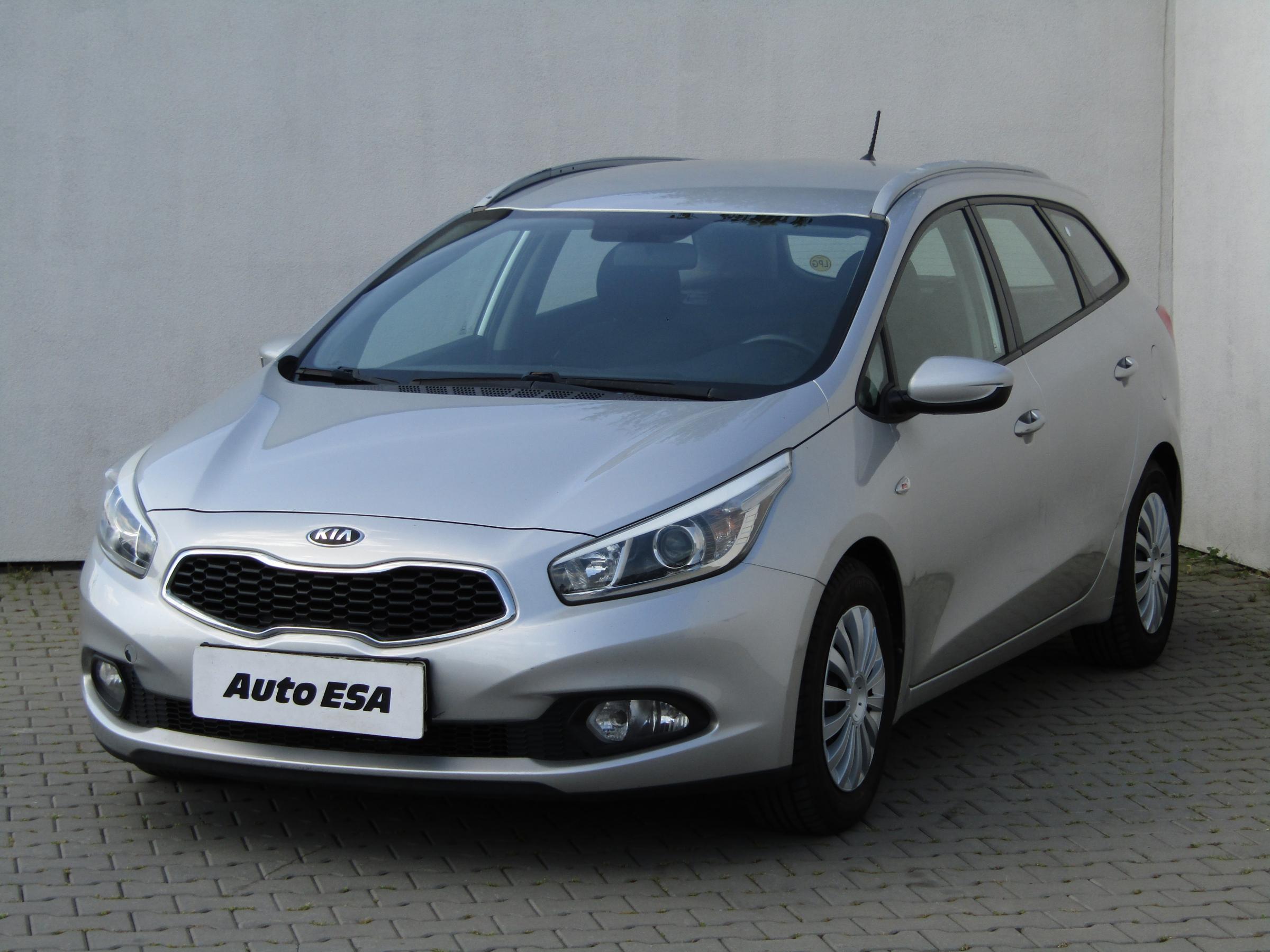 Kia Cee´d, 2013 - pohled č. 3