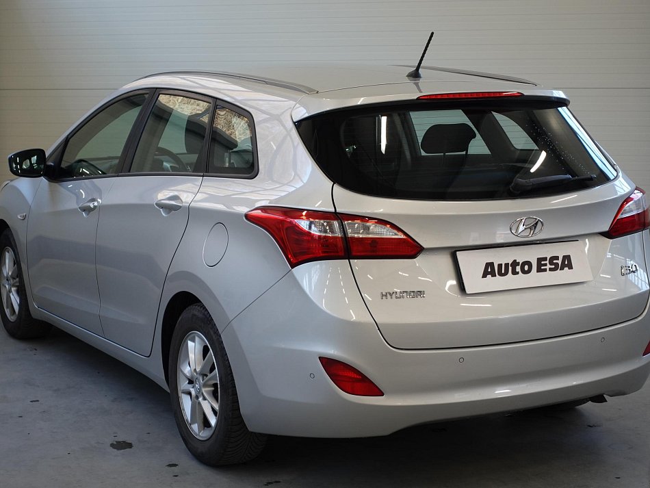 Hyundai I30 1.6 CRDI 