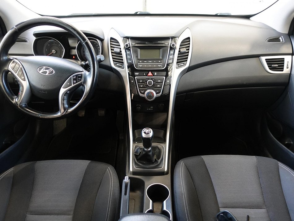 Hyundai I30 1.6 CRDI 