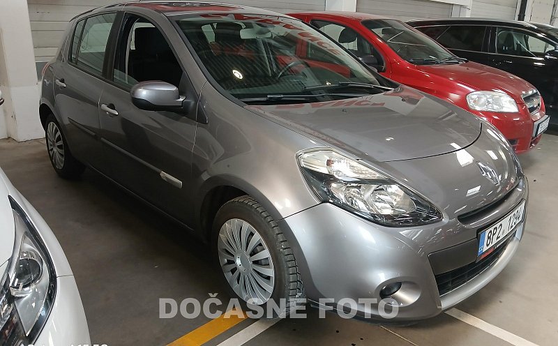 Renault Clio 1.2i 