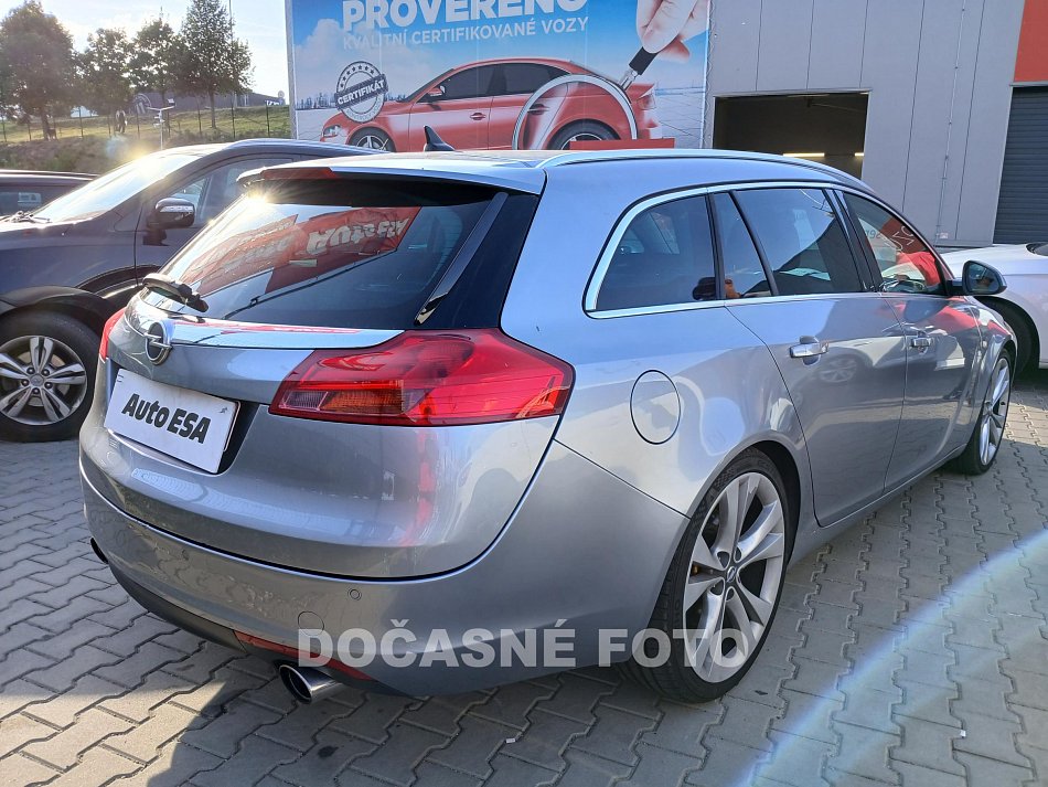 Opel Insignia 2.0 T 