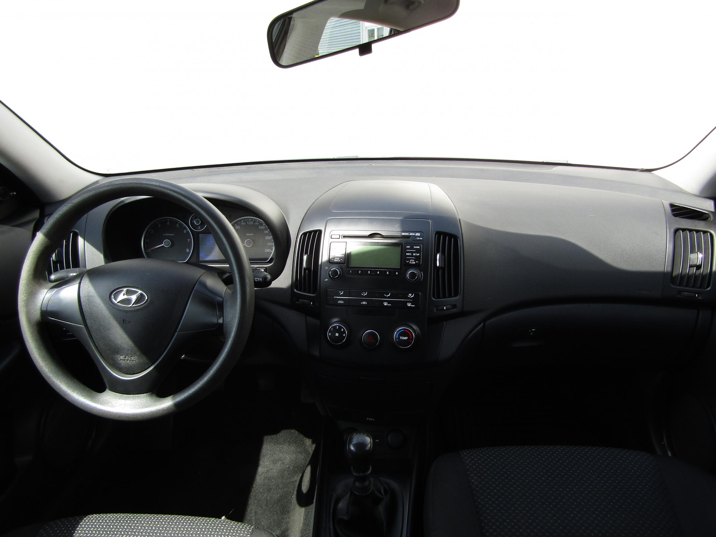 Hyundai i30, 2009 - pohled č. 9