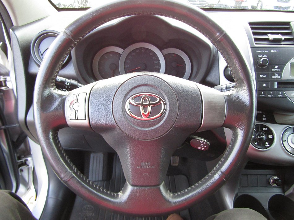 Toyota RAV4 2.2D-4D 