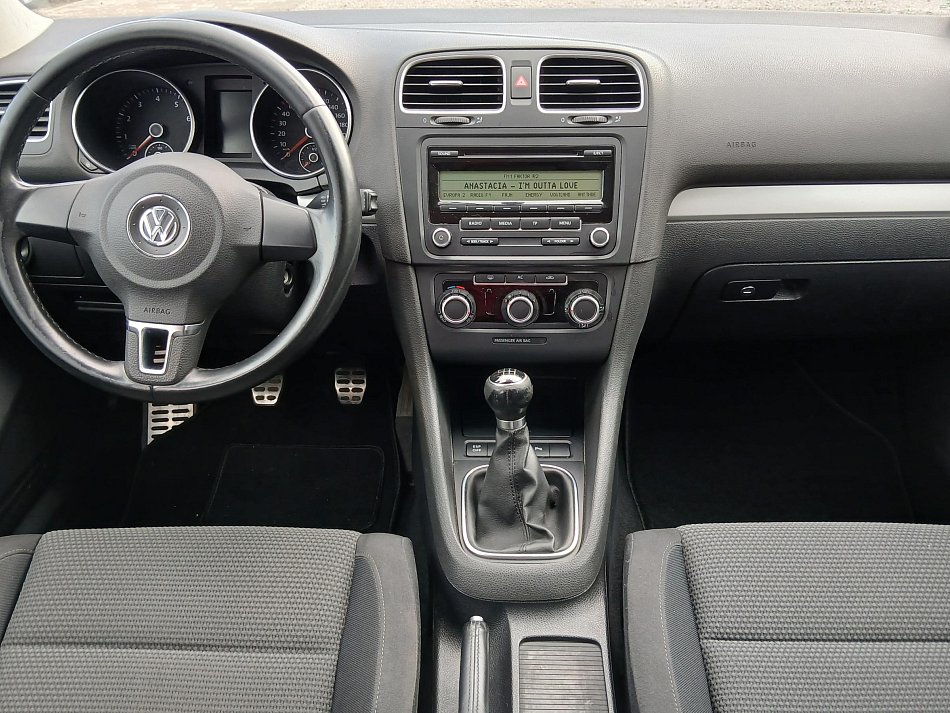 Volkswagen Golf 1.4 TSi 