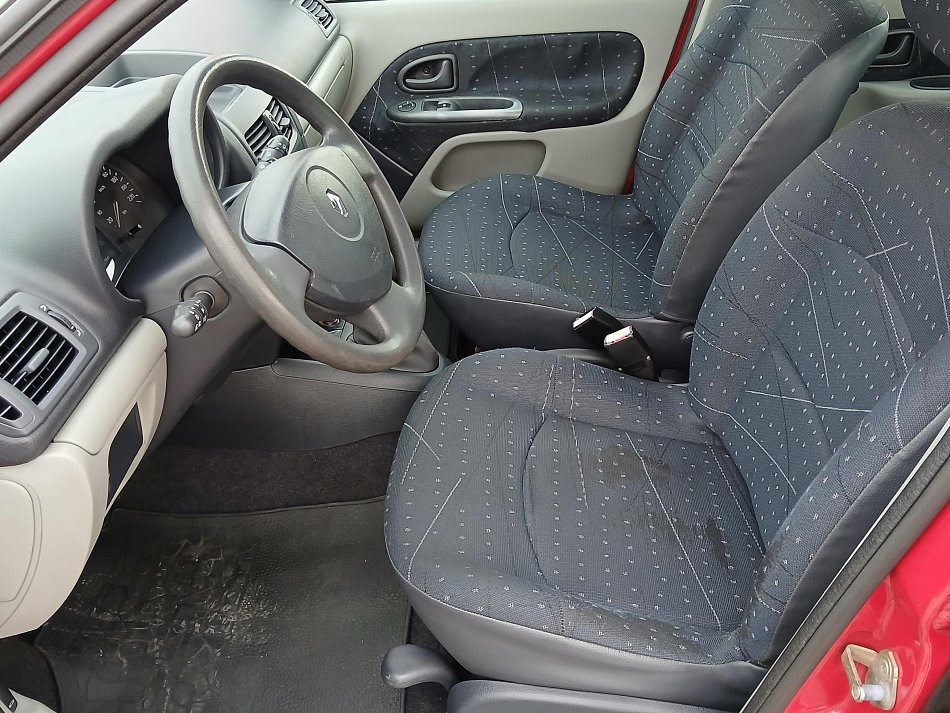 Renault Clio 1.2i 