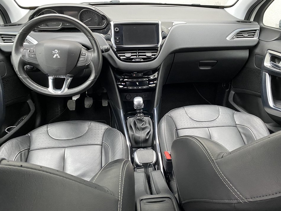 Peugeot 2008 1.6 HDi Allure