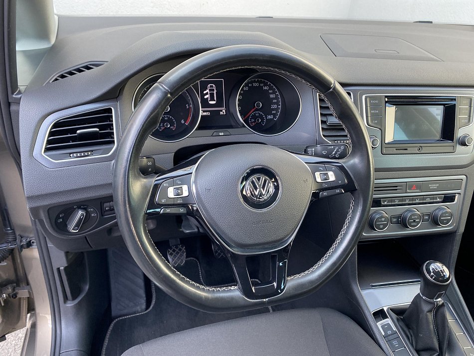 Volkswagen Sportsvan 2.0 TDi Lounge