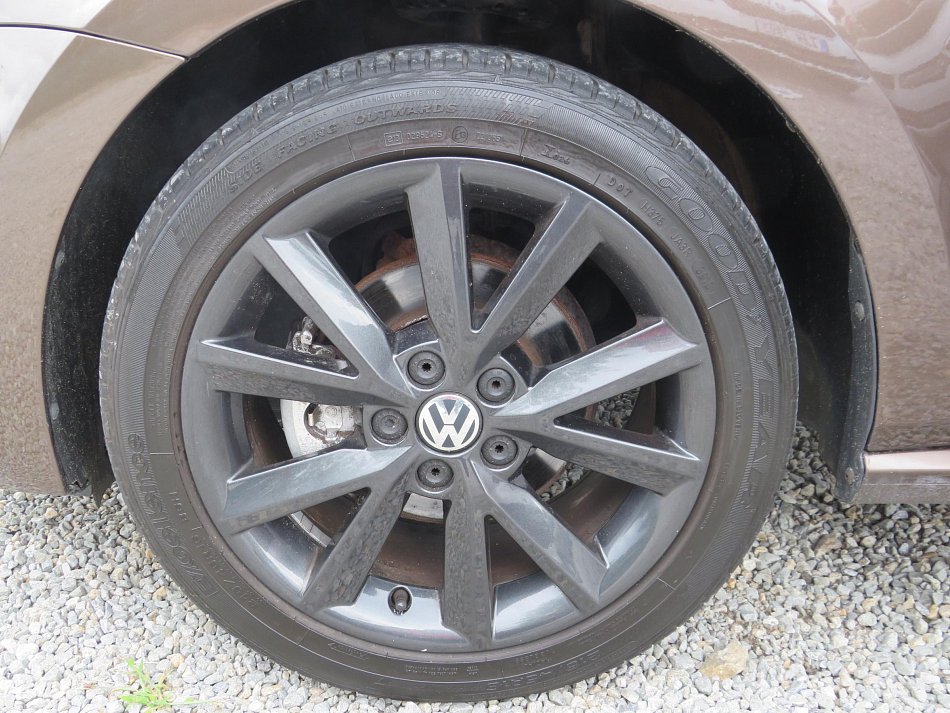 Volkswagen Polo 1.2 TSi 