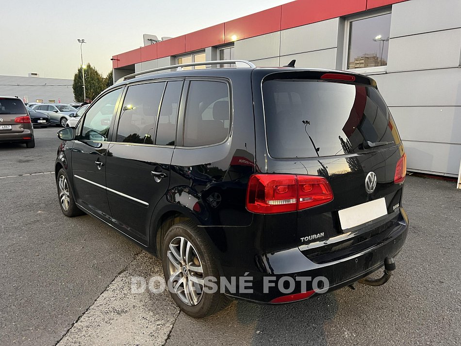 Volkswagen Touran 2.0TDi 