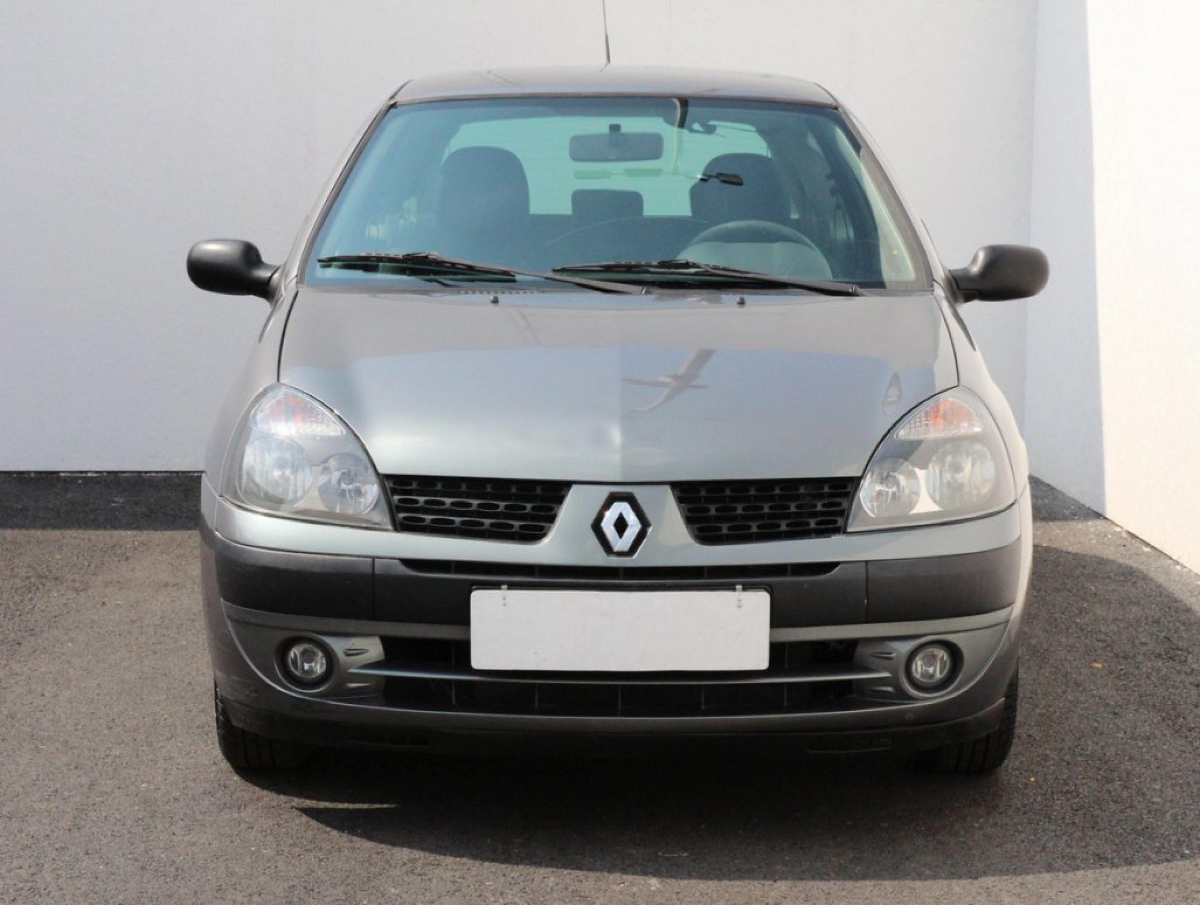 Renault Clio, 2002 - pohled č. 2