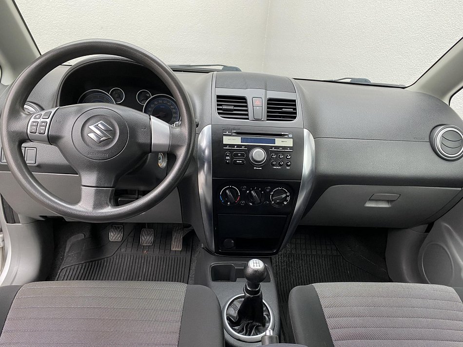 Suzuki SX4 1.5 VVT 