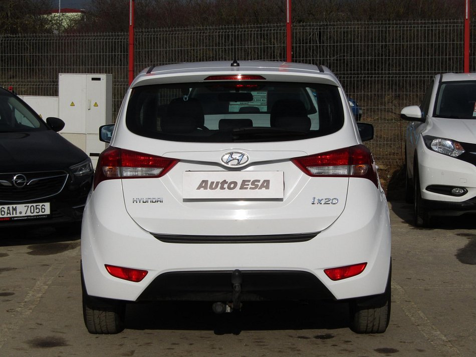 Hyundai Ix20 1.4i 