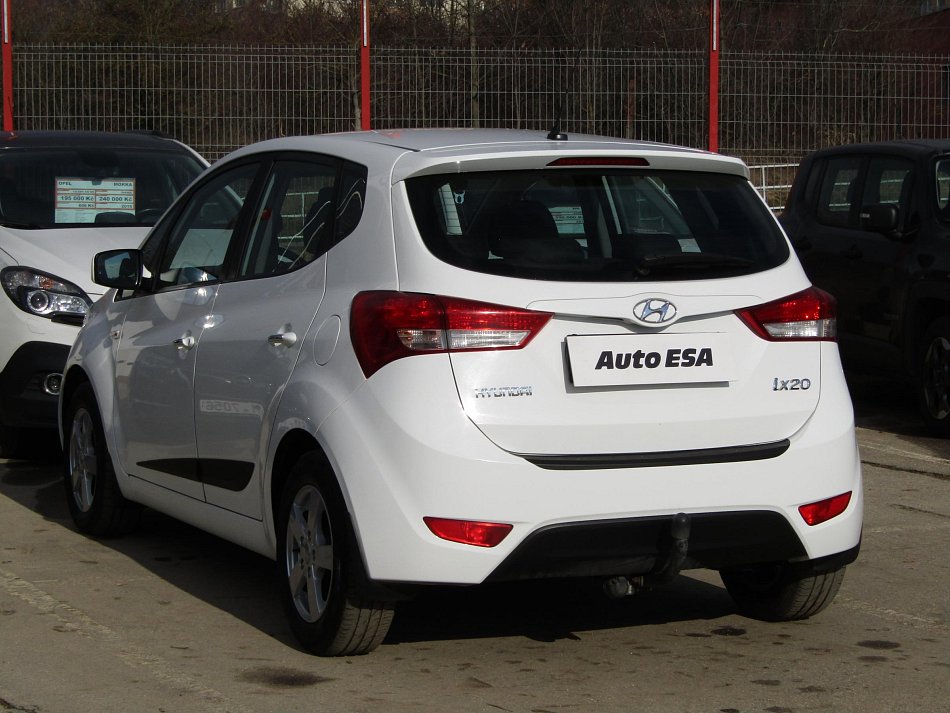 Hyundai Ix20 1.4i 