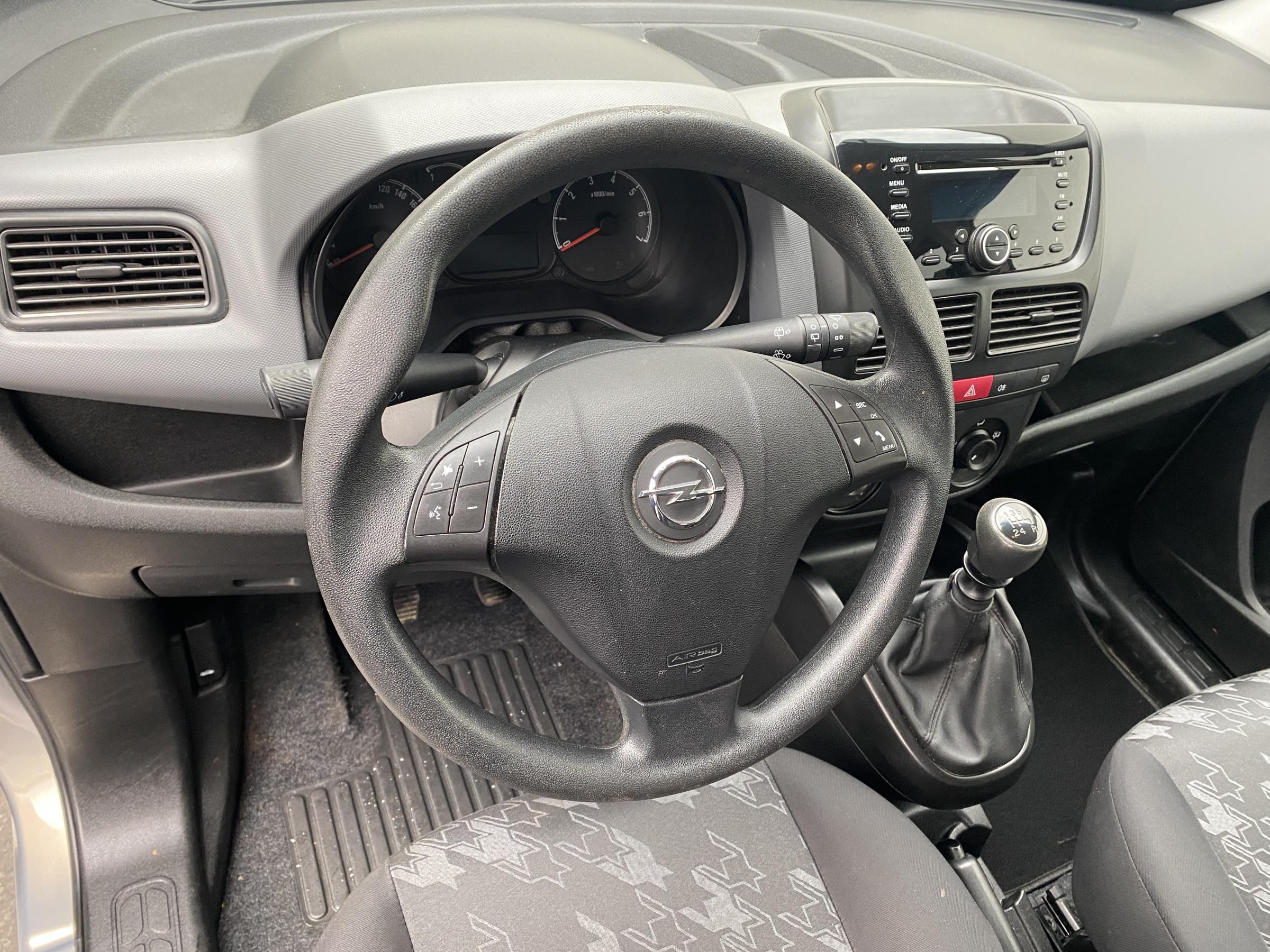 Opel Combo, 2015 - pohled č. 13