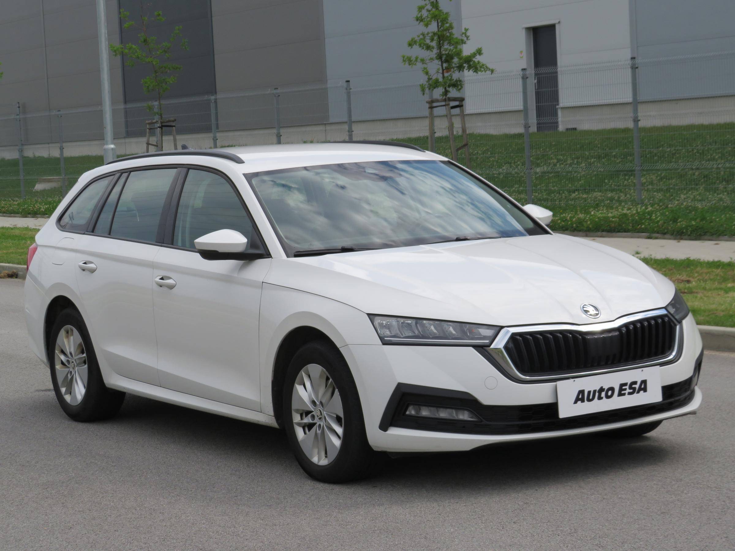 Škoda Octavia IV, 2020 - pohled č. 1