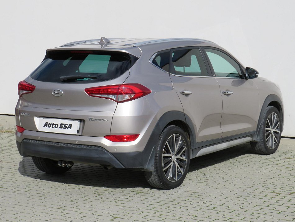 Hyundai Tucson 1.7CRDi 