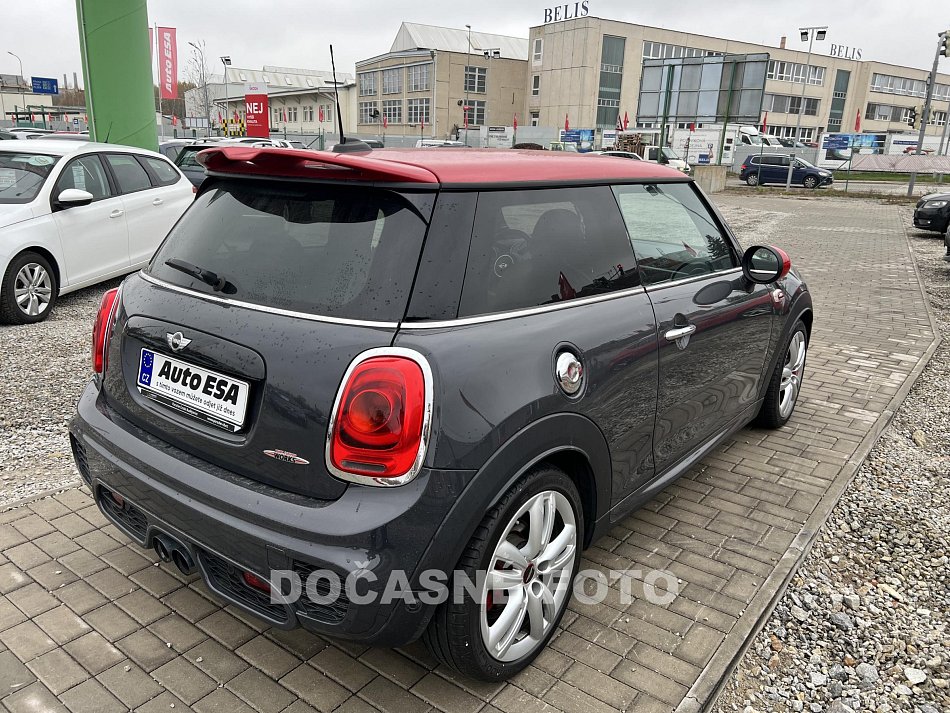 Mini Cooper 2.0T  John Cooper Works