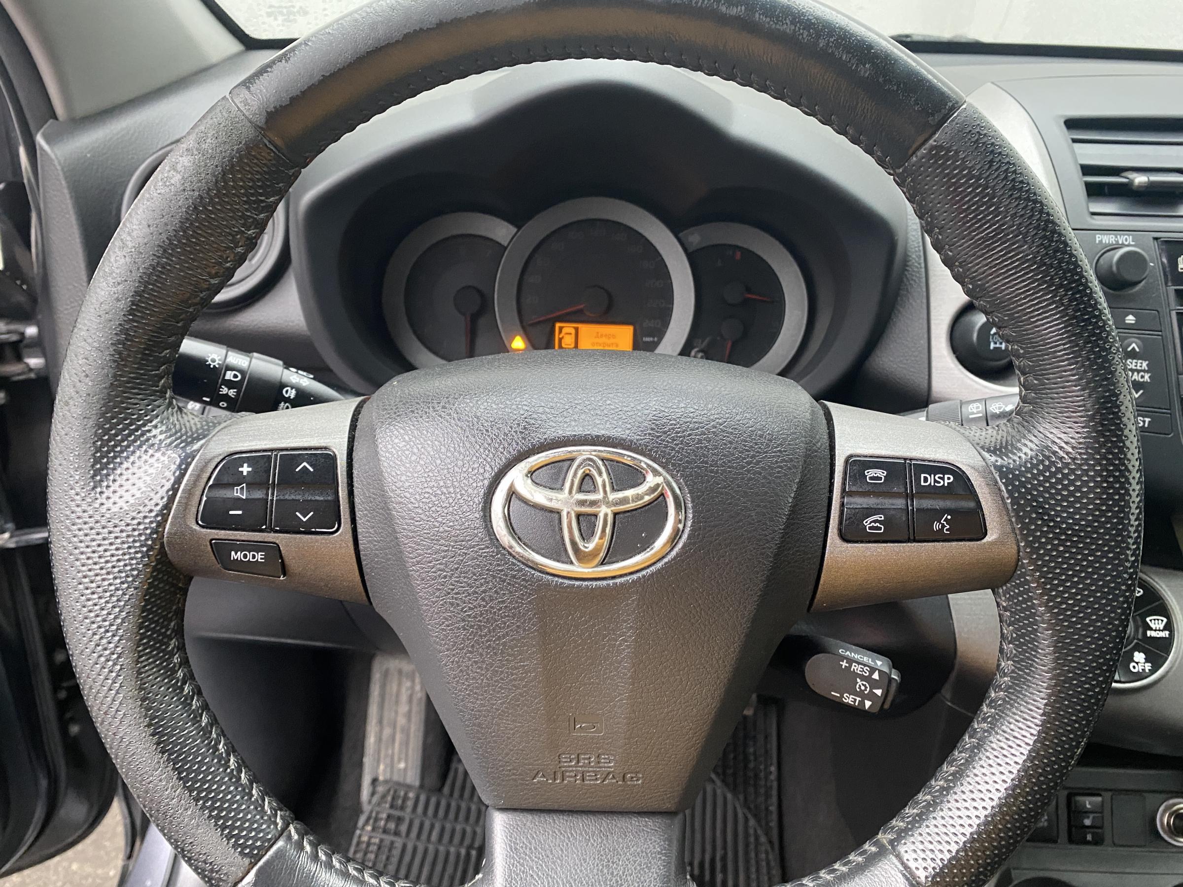 Toyota RAV4, 2010 - pohled č. 16
