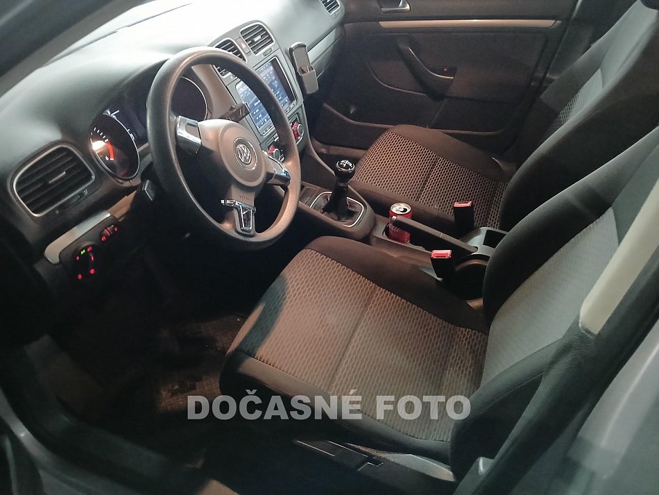 Volkswagen Golf 1.6 