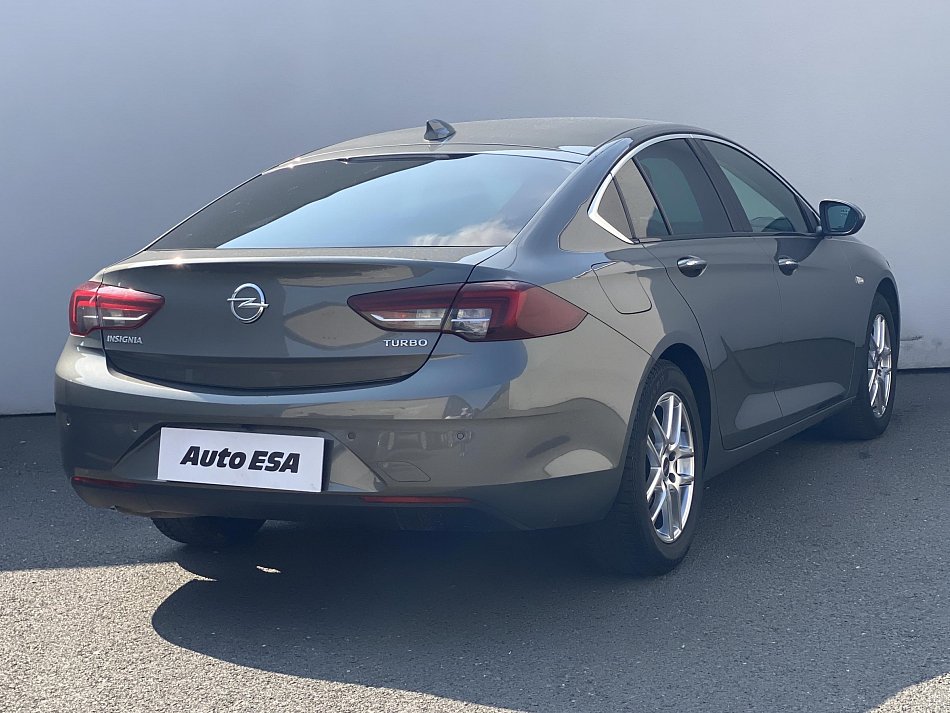 Opel Insignia 1.5 T Innovation