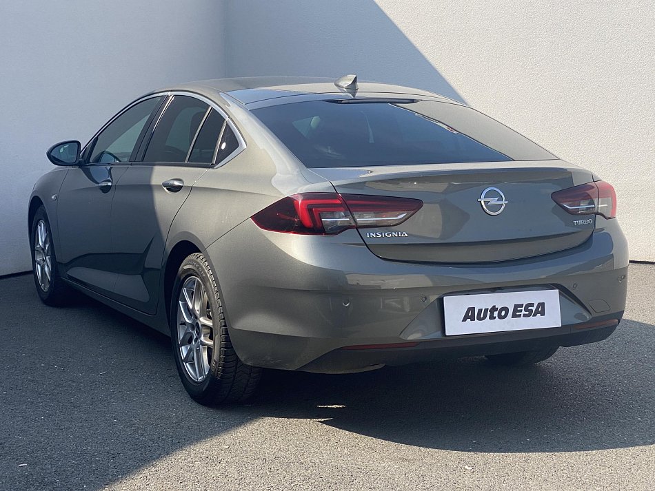 Opel Insignia 1.5 T Innovation