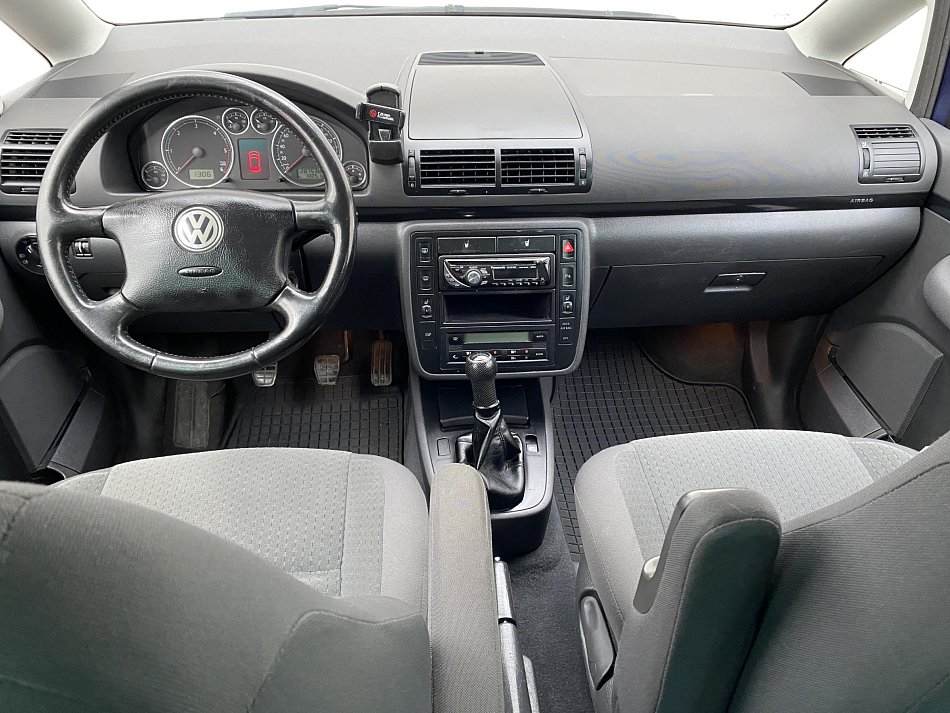 Volkswagen Sharan 2.0TDi 