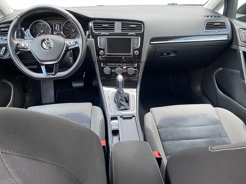 Volkswagen Golf 1.6TDi 