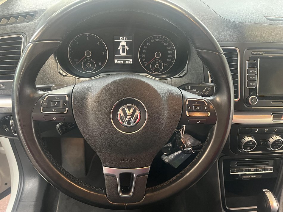 Volkswagen Sharan 2.0 TDi 