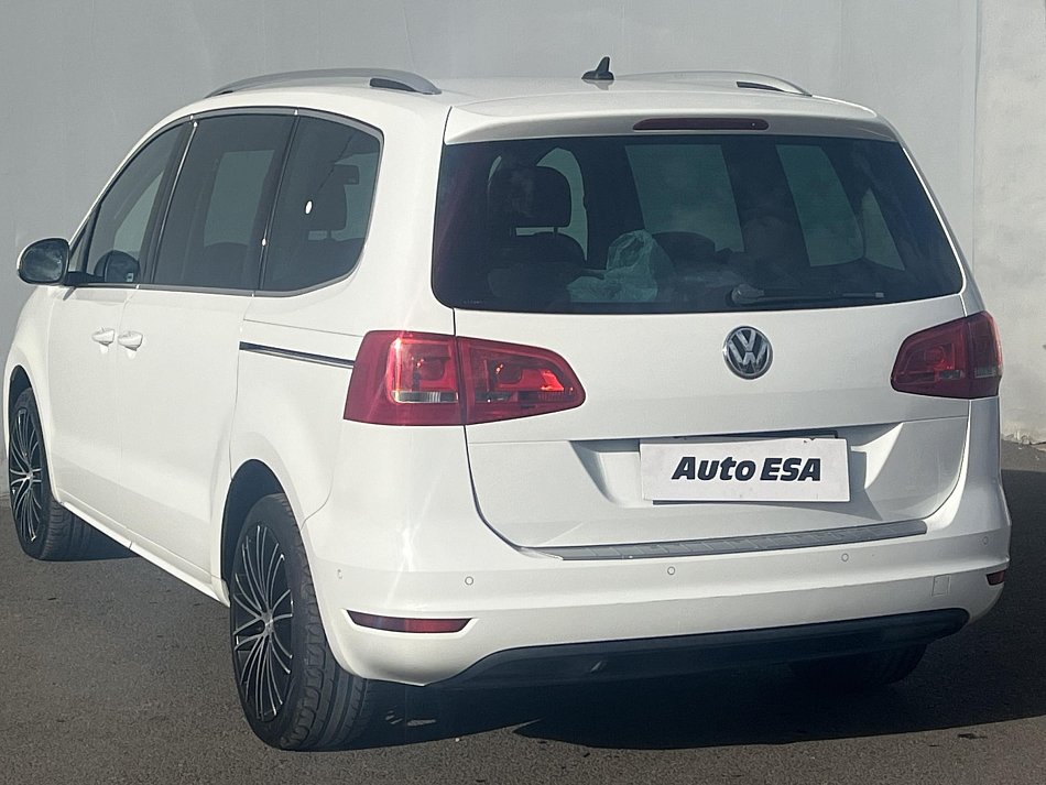 Volkswagen Sharan 2.0 TDi 