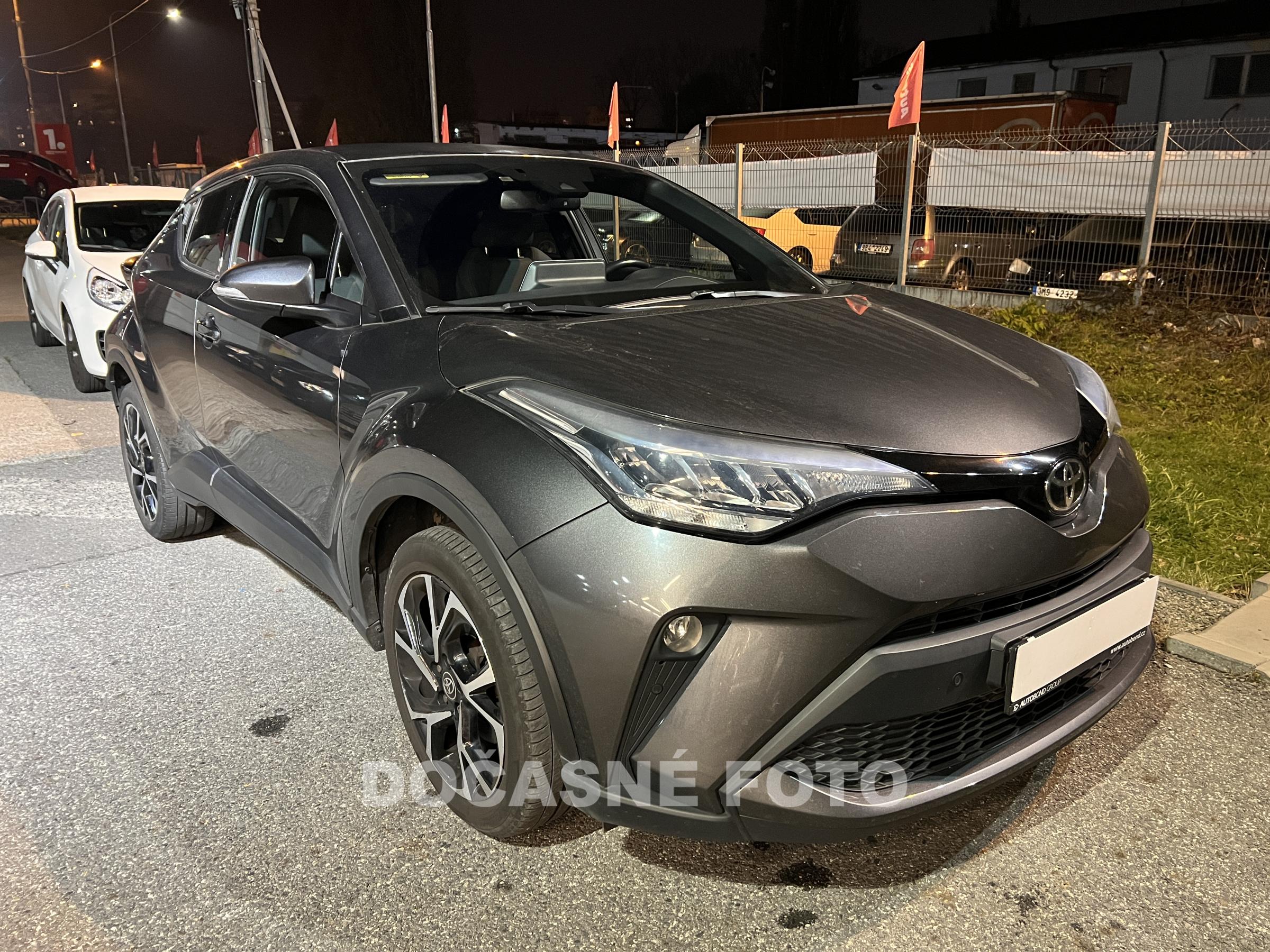 Toyota C-HR, 2019