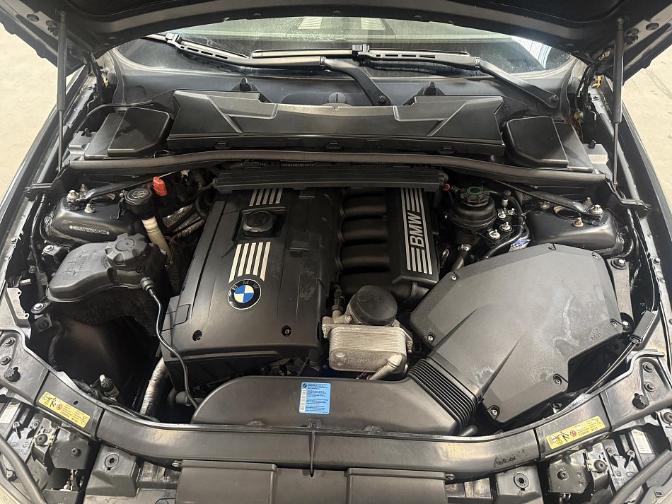 BMW Řada 3 3.0i  330 xDrive