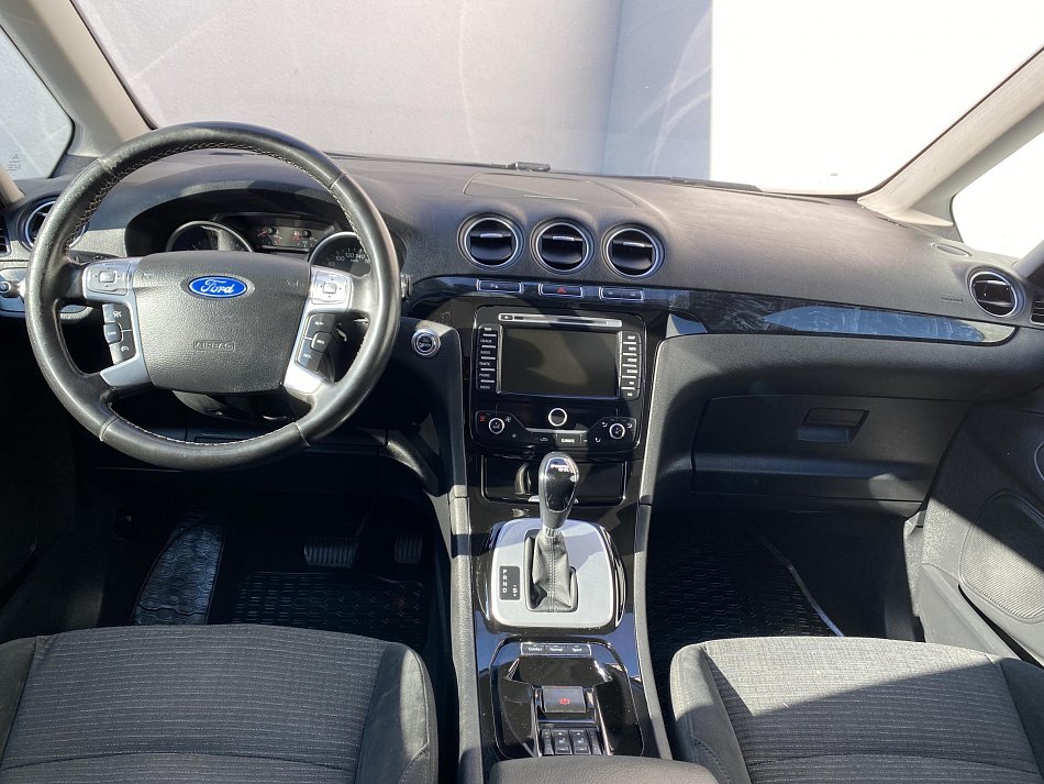 Ford Galaxy 2.0 TDCi Ghia