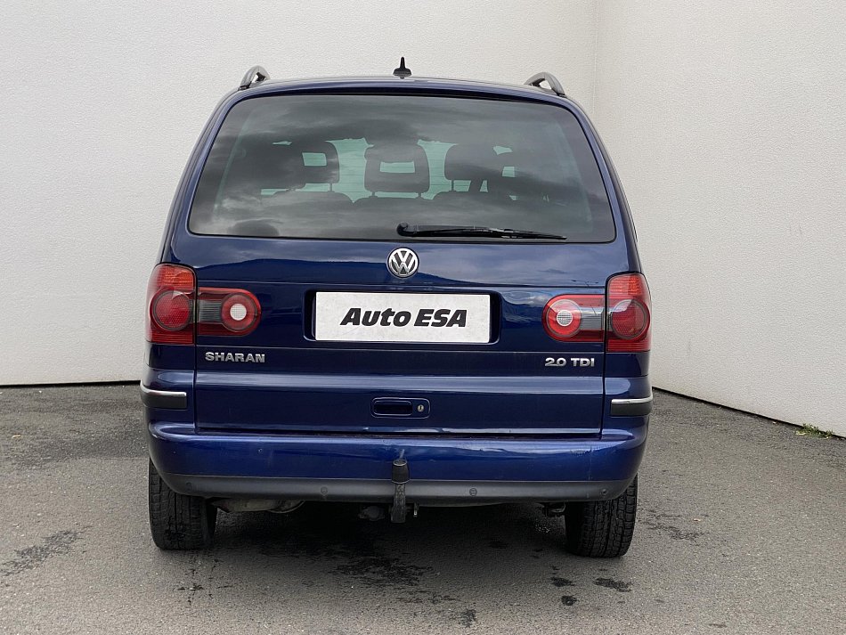 Volkswagen Sharan 2.0TDi 