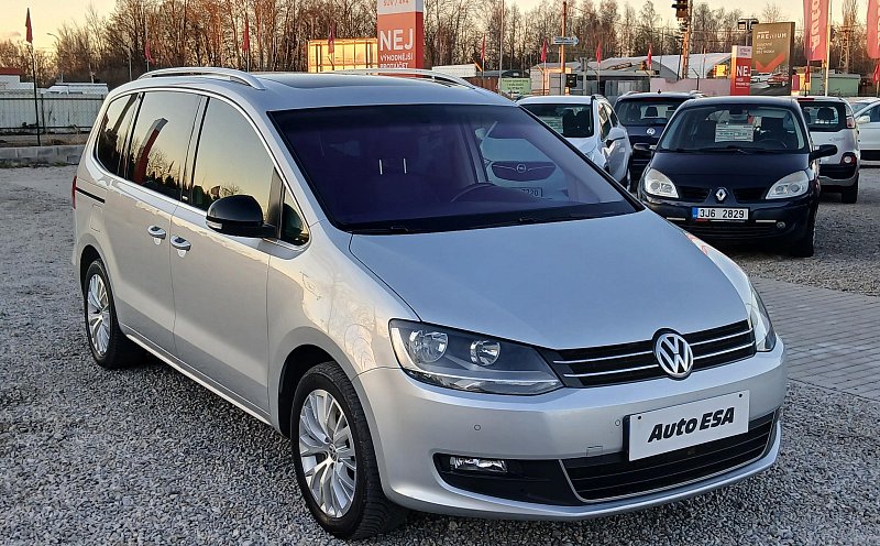 Volkswagen Sharan 2.0 TDi Style