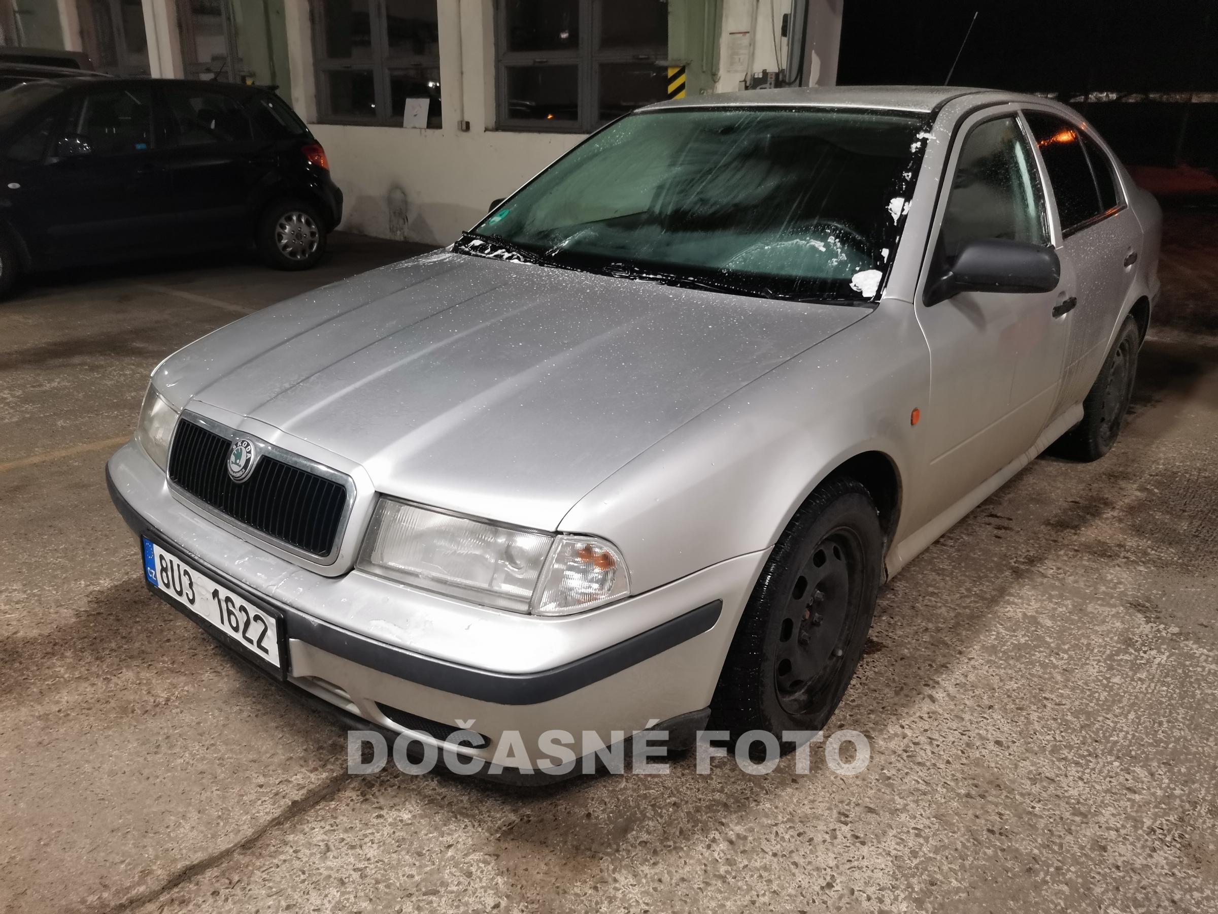 Škoda Octavia, 1998