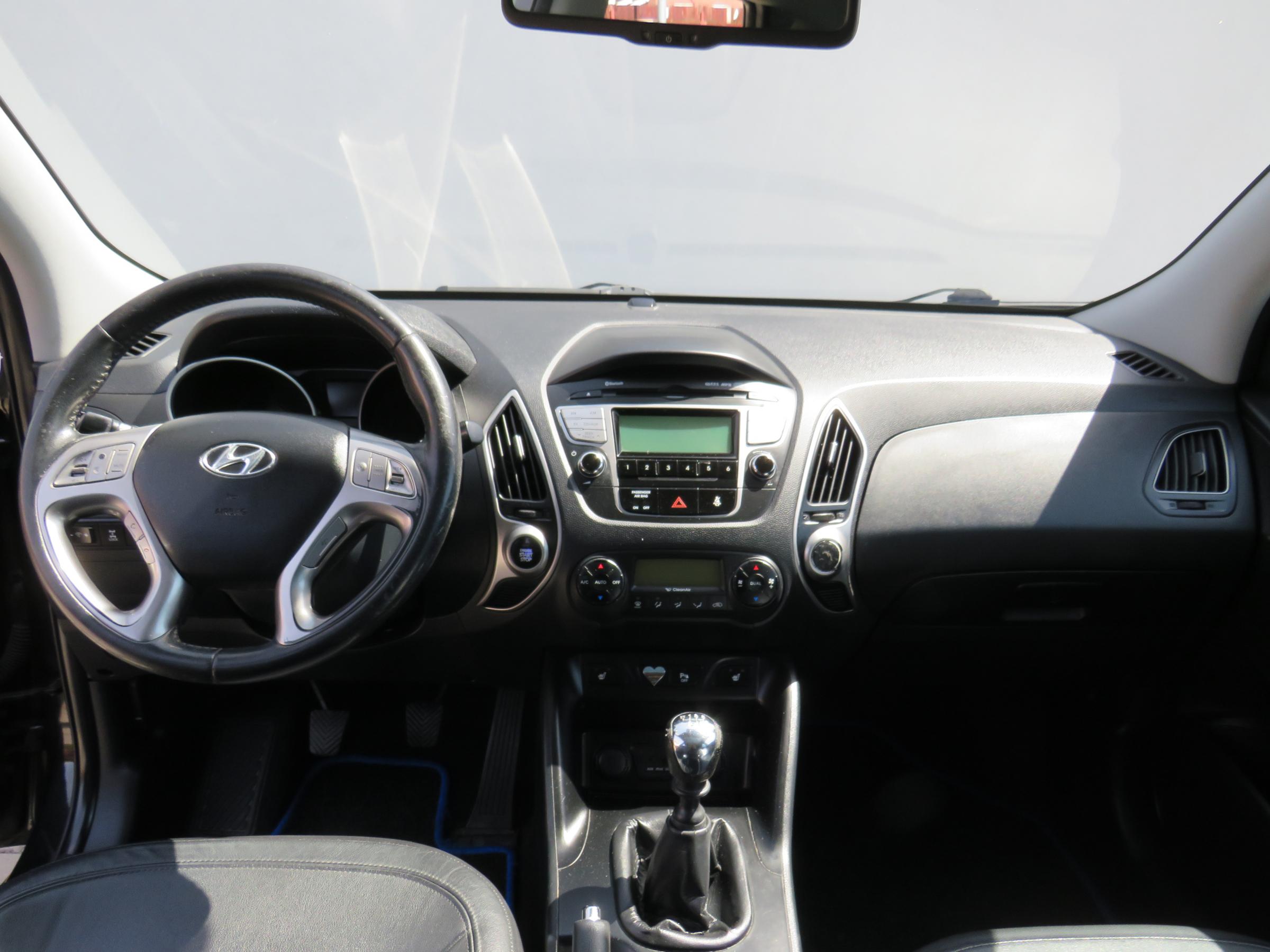 Hyundai ix35, 2011 - pohled č. 9