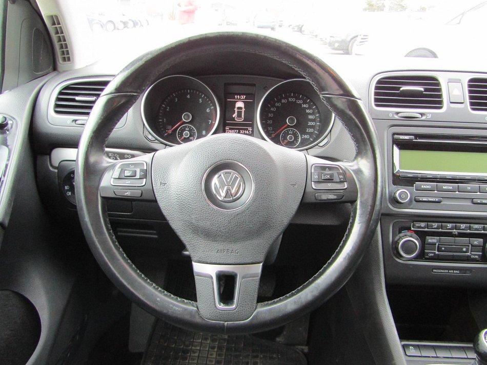 Volkswagen Golf 1.2 TSi 