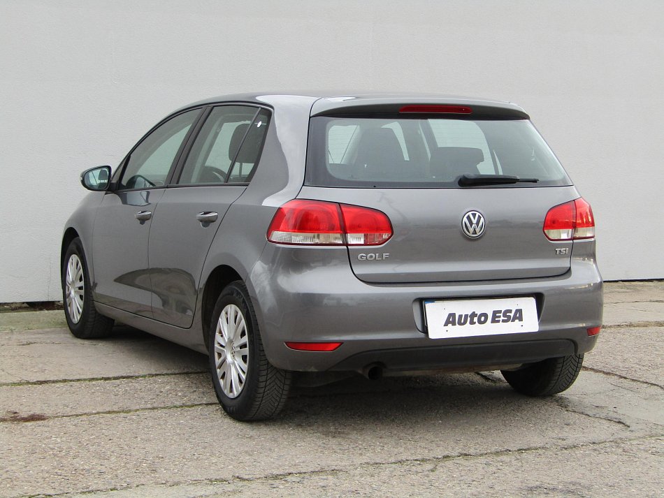 Volkswagen Golf 1.2 TSi 