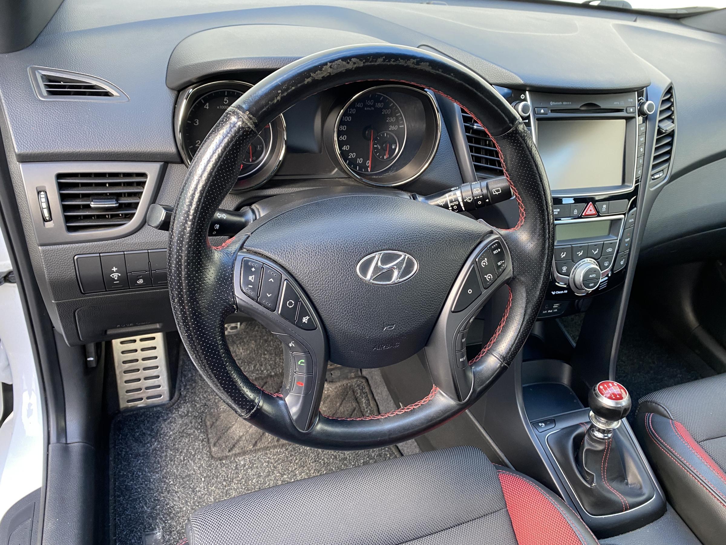 Hyundai i30, 2015 - pohled č. 14