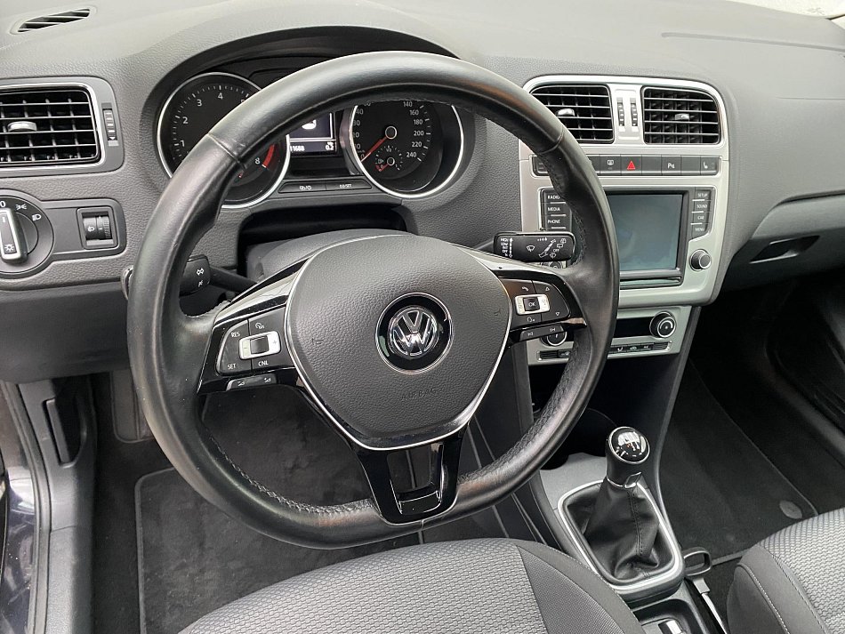 Volkswagen Polo 1.2 TSi Highline