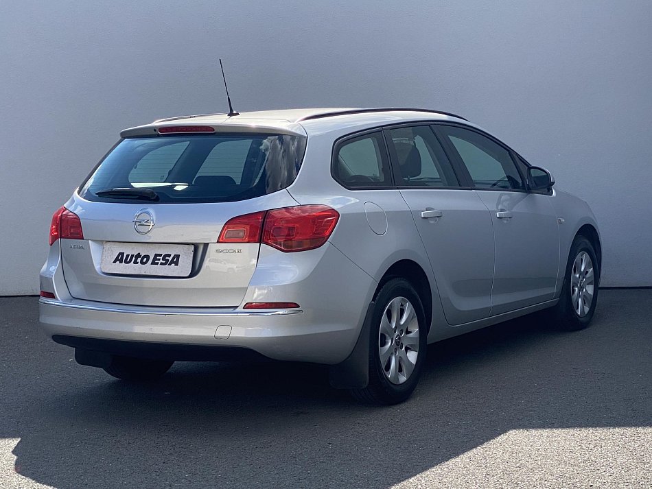 Opel Astra 1.6 CDTi 