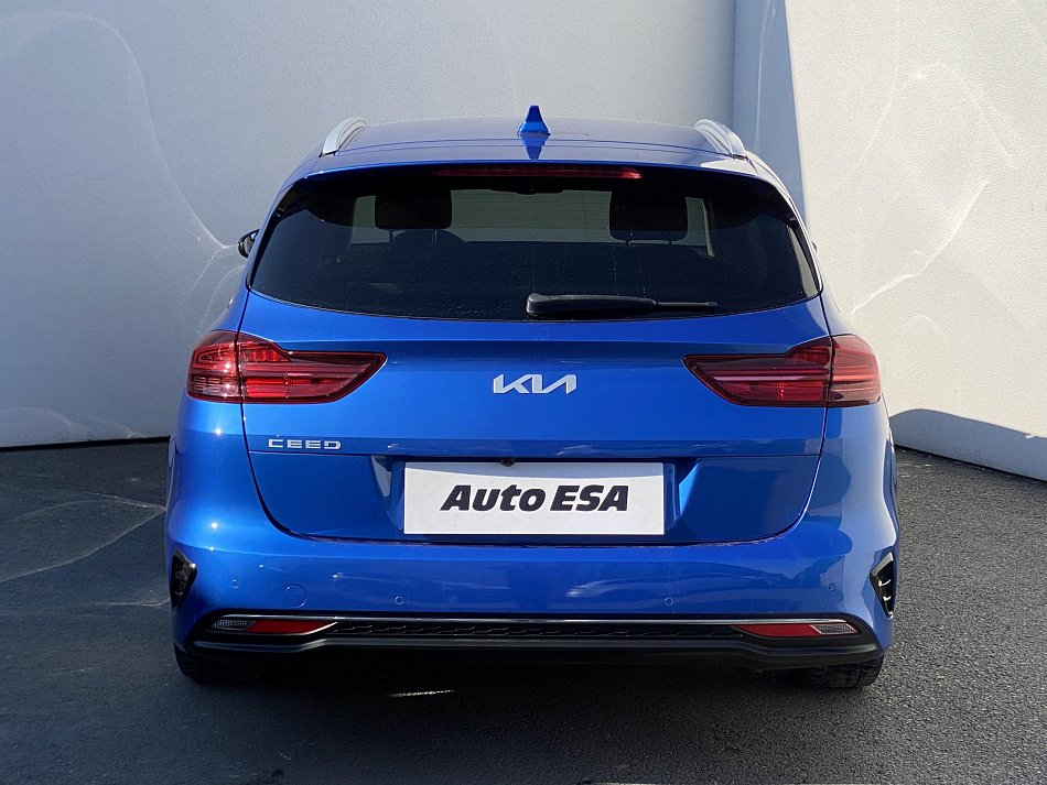 Kia Ceed 1.5 T-GDi TOP SW