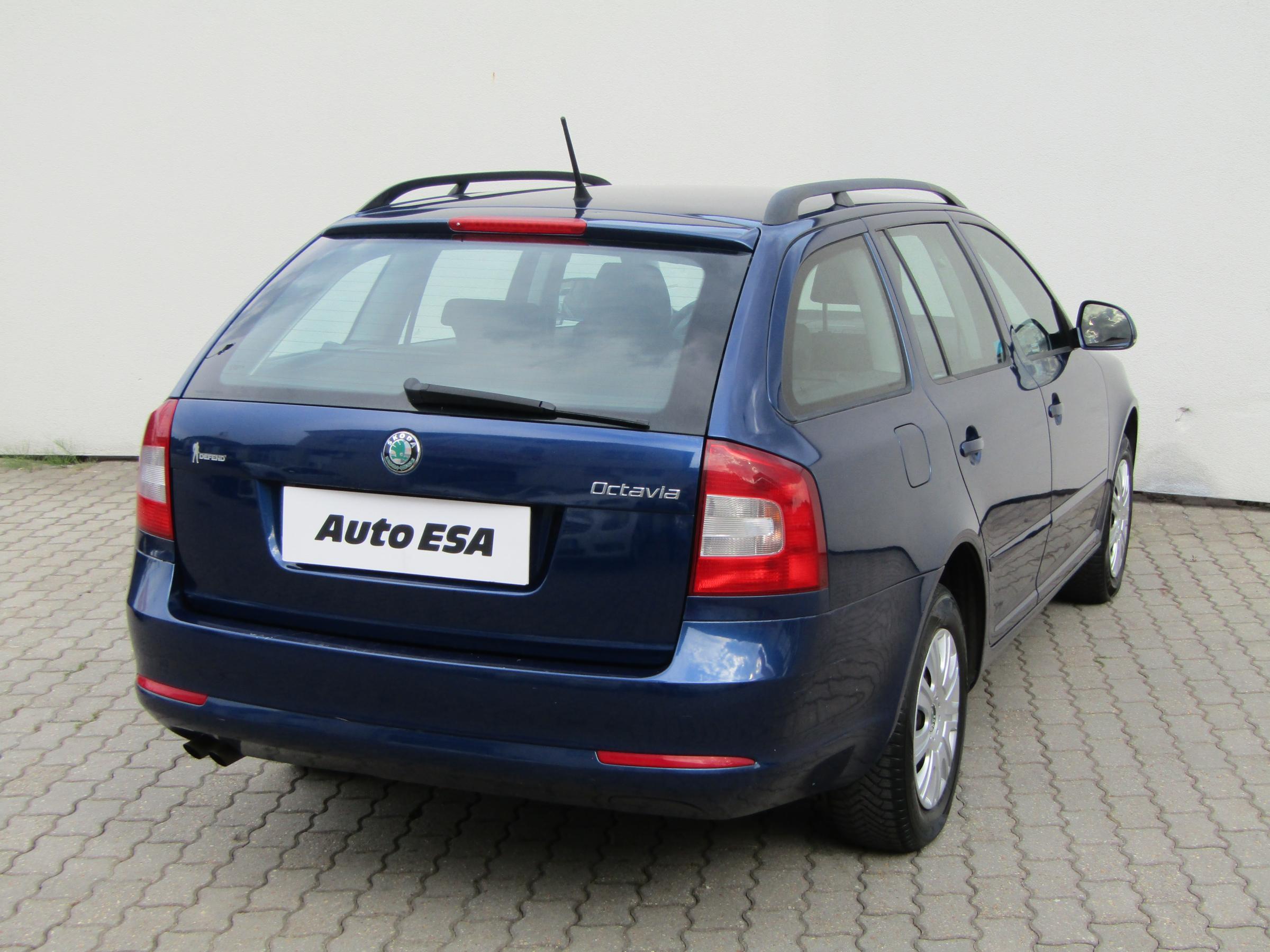 Škoda Octavia II, 2011 - pohled č. 4