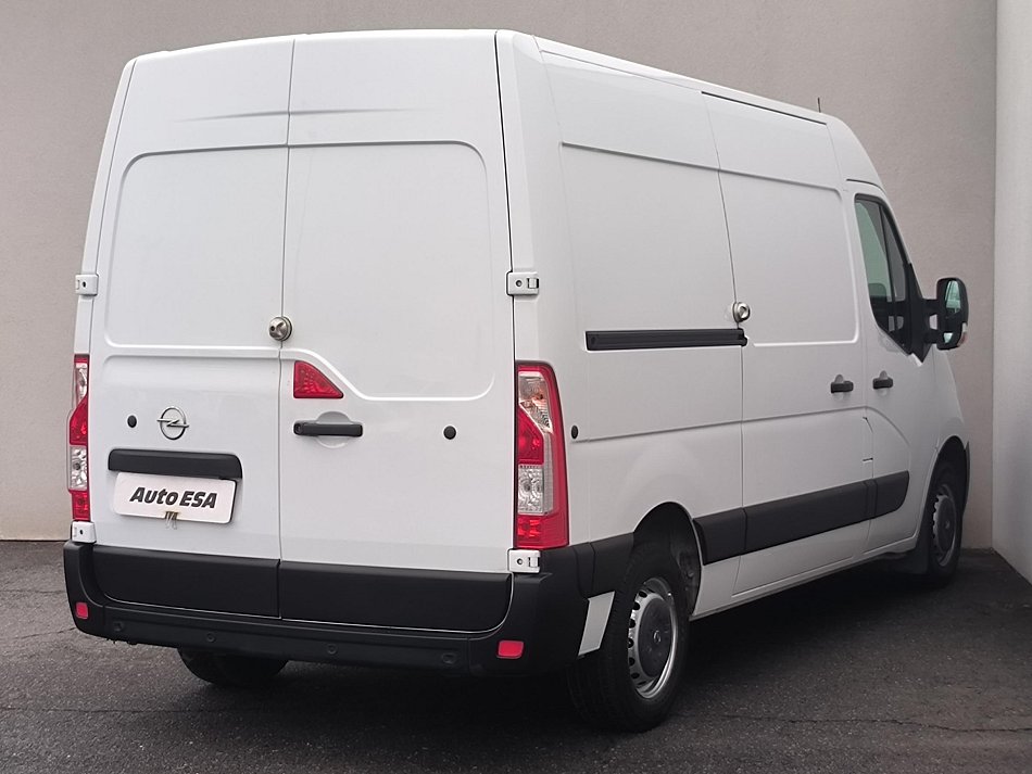 Opel Movano 2.3CDTi  L2H2 DÍLNA