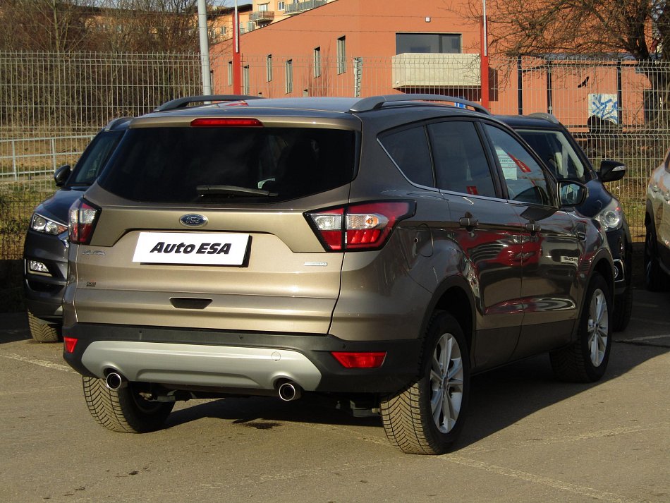 Ford Kuga 1.5 EB Titanium