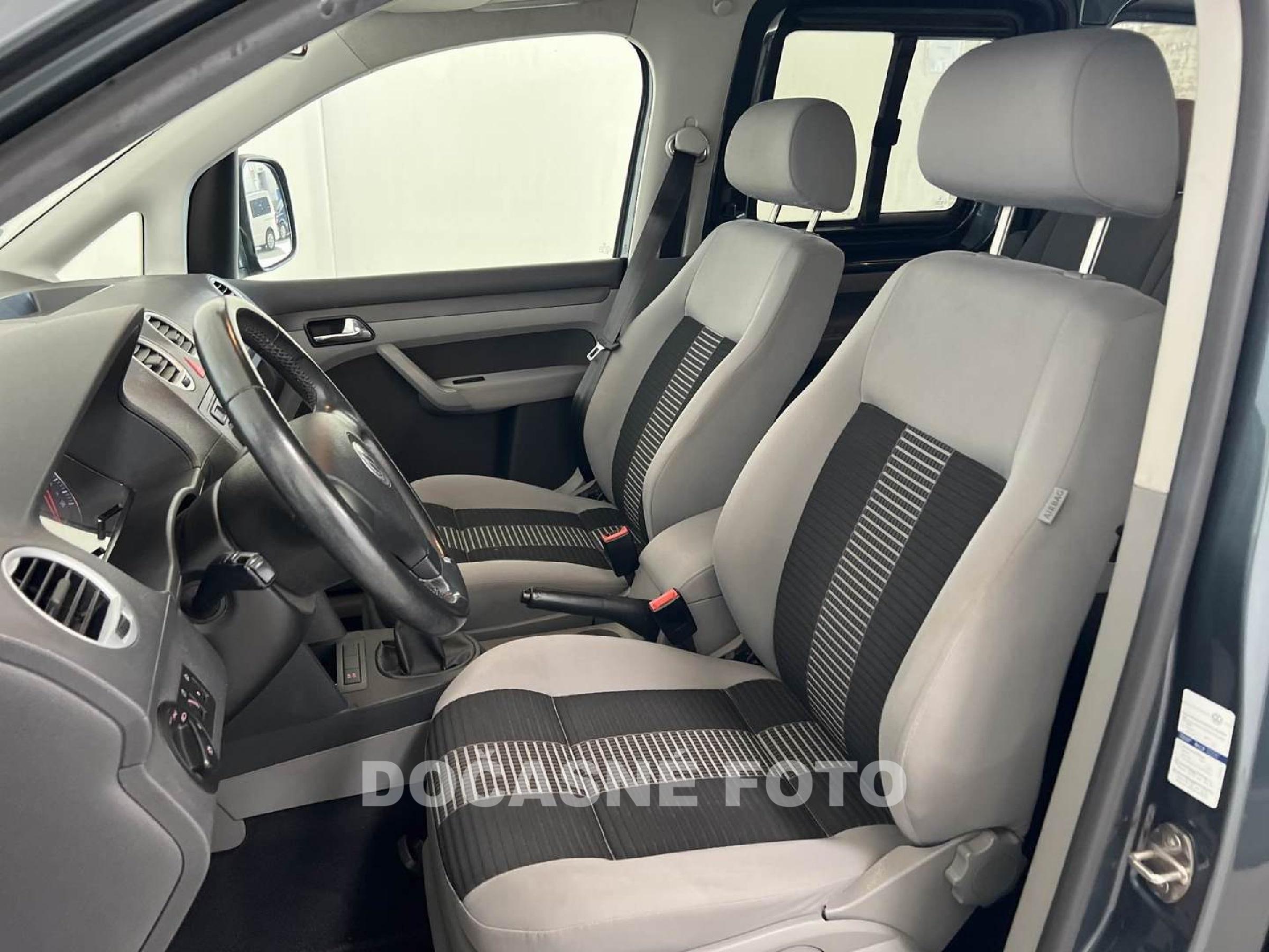 Volkswagen Caddy, 2008 - pohled č. 12