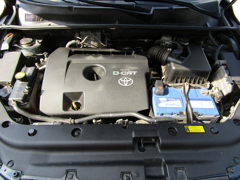 Toyota RAV4 2.2 D 