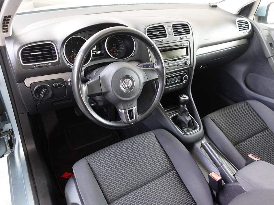 Volkswagen Golf 1.2TSI 