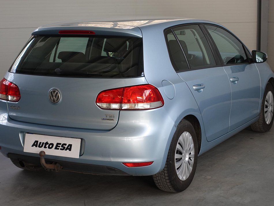 Volkswagen Golf 1.2TSI 