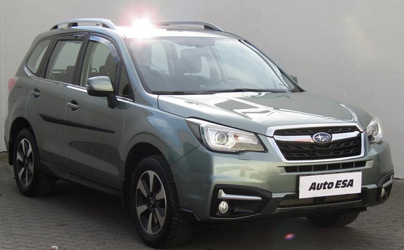 Subaru Forester 2.0XT  4x4